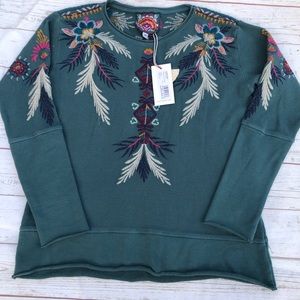 Johnny Was Carmella Embroidered Thermal Top